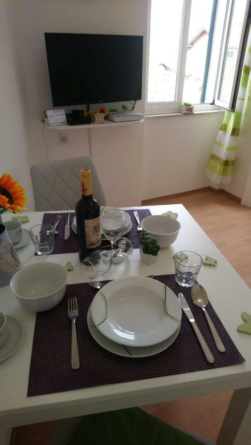 Apartment Ana สปลิท ภายนอก รูปภาพ