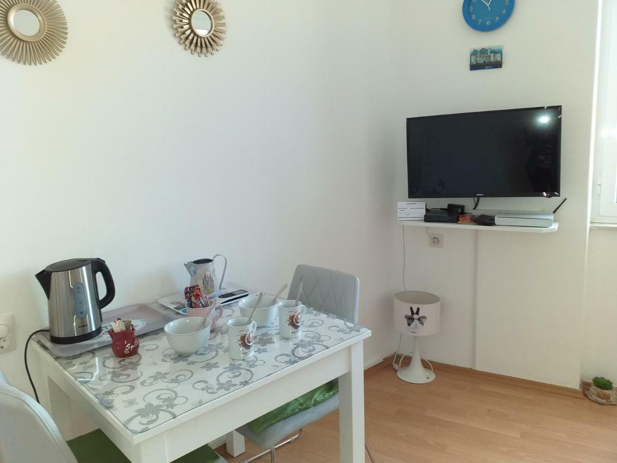 Apartment Ana สปลิท ภายนอก รูปภาพ
